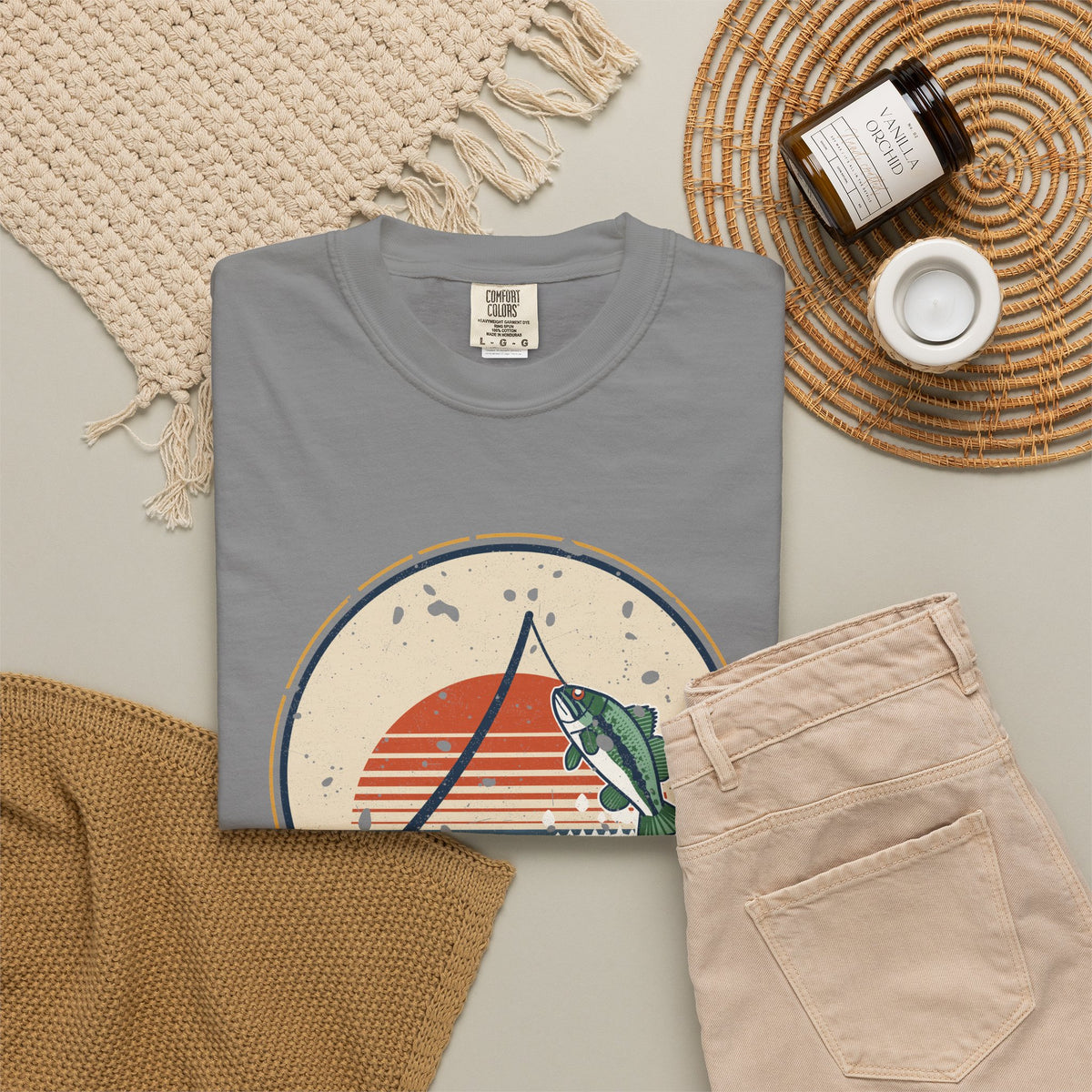 Tight Lines Bent Rod Sunset Badge Tee