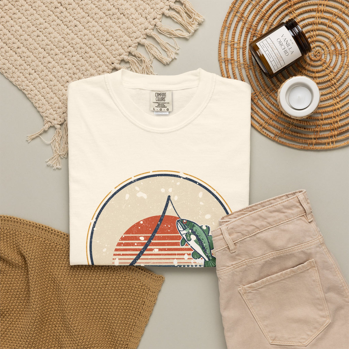 Tight Lines Bent Rod Sunset Badge Tee